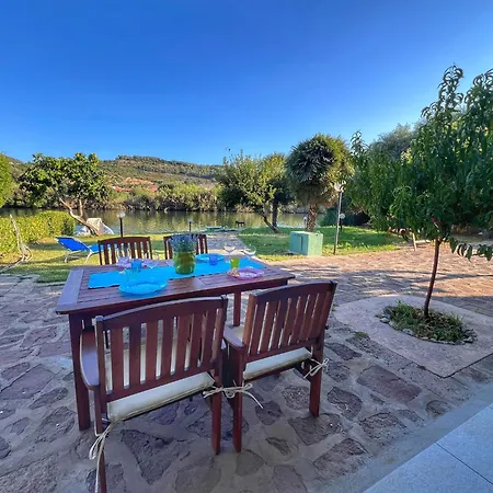 Exclusive Riverside House In The Center Of Bosa - Private Garden And Parking