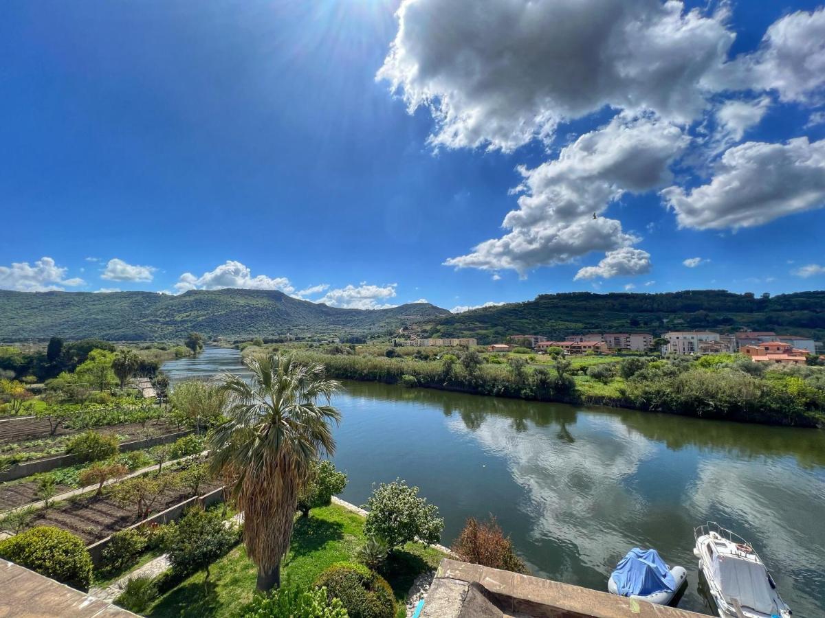 Holiday home Exclusive Riverside House In The Center Of - Private Garden And Parking