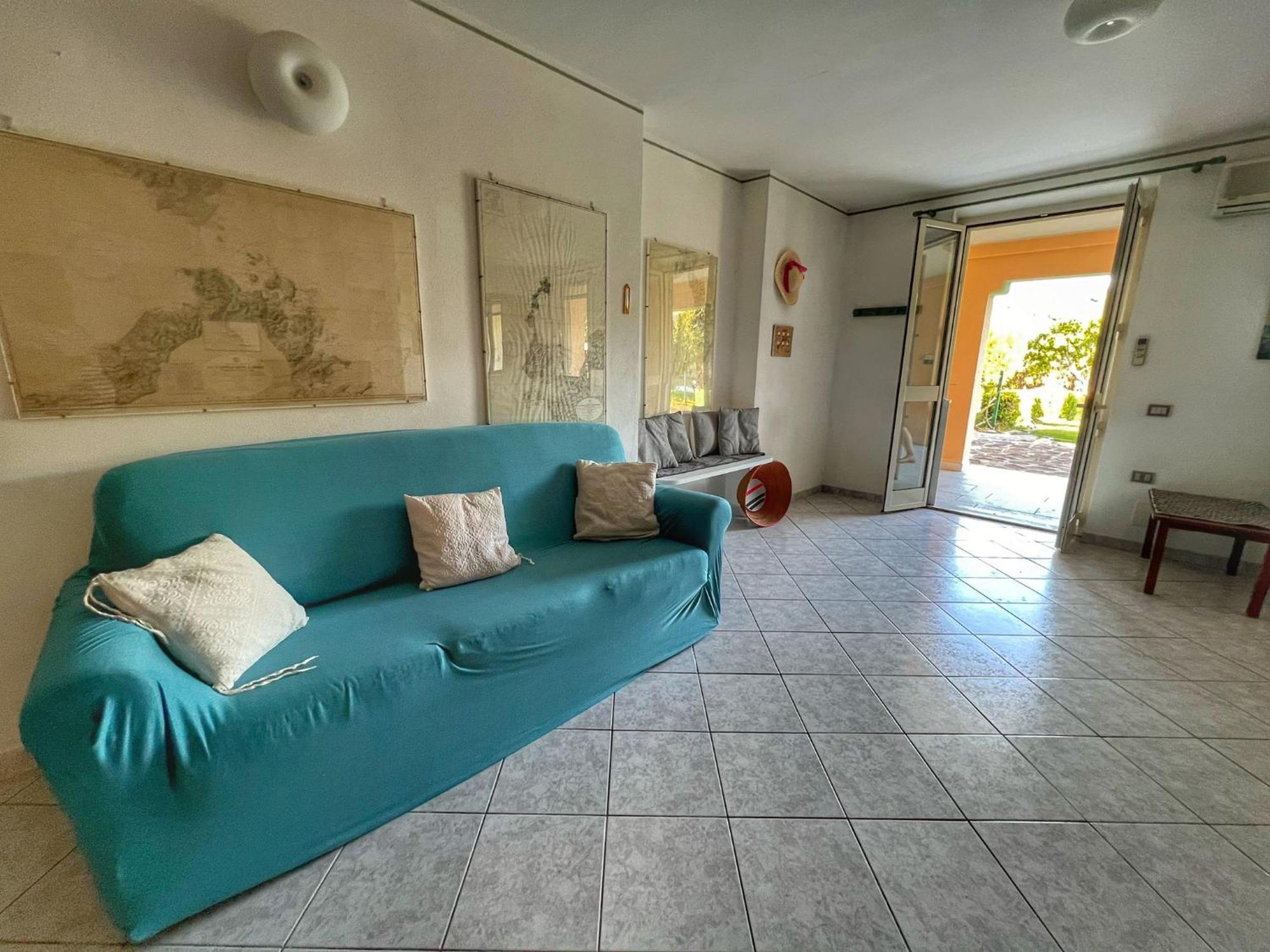 Exclusive Riverside House In The Center Of - Private Garden And Parking